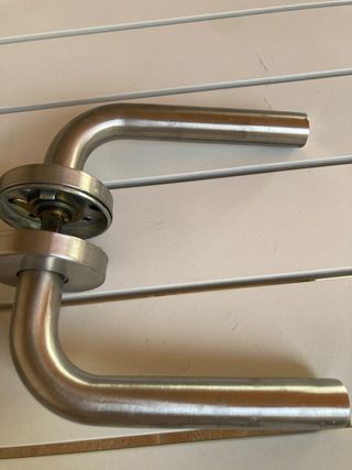 Conjunto 2 Pomos Acero Inoxidable para Puerta.