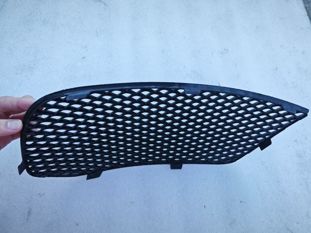 Rejilla Parachoques Mercedes GLA