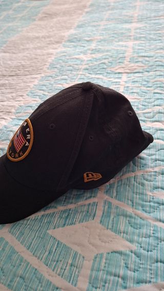 Gorra New Era negra