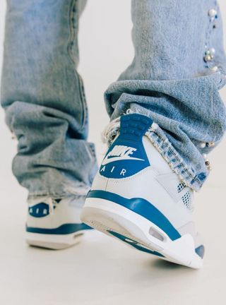 Air Jordan 4 Retro Military Blue 2024