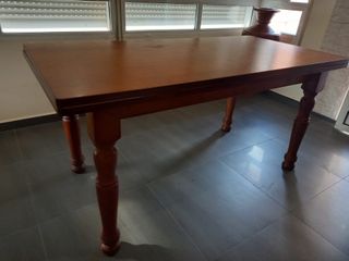 Mesa comedor madera maciza