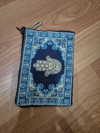 Monedero azul y negro