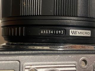 Olympus E-PL1 + zoom 14-42MM