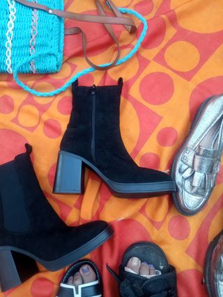 Botines plataforma negros, talla 40