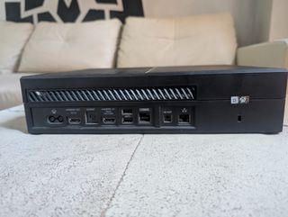 Xbox One 500GB - Negra + mando