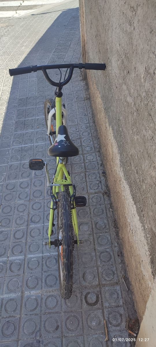 Bicicleta infantil verde - 20''