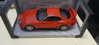 Toyota supra solido 1:18
