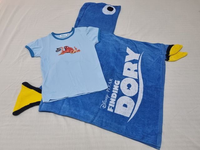 Lote Finding Dory: toalla y camiseta