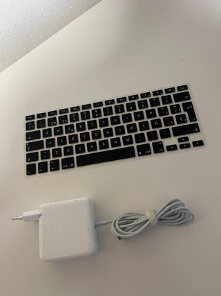 MacBook Pro 13" Apple Plata