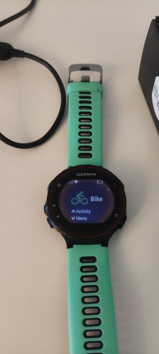 Reloj Garmin fourunner 235