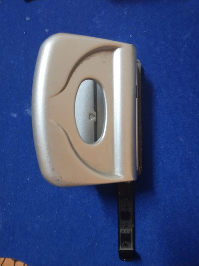 Foratrice per ufficio - 2 fori