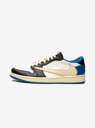 Jordan 1 Retro Low OG SP Fragment x Travis Scott