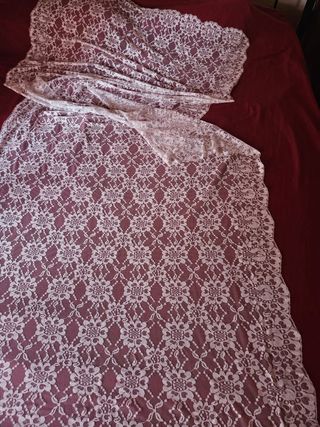 Mantilla de madrina encaje beige