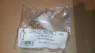 VEHICULOS CLASICOS, PIEZAS VARIAS (5)