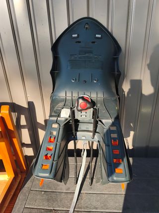 Silleta bici bebé y casco - portabebés bici