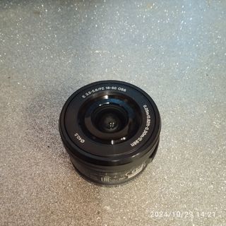 Objetivo Sony E-mount 16-50mm. F 3.5