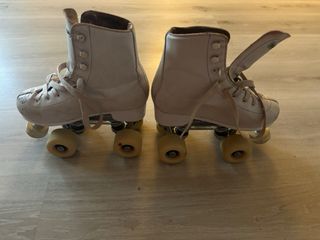 Patines artísticos blancos vintage