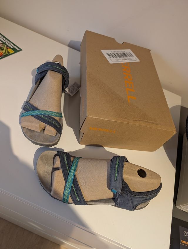 Sandalias Merrell Terran + llavero Baby Yoda