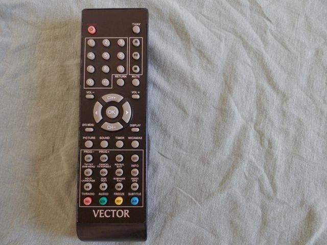 TV Vector 19 LCD TFT DVD Ideal caravanas+garantía