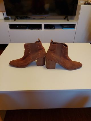 Botines ante marrón