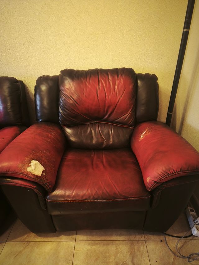 Sillón piel rojo-marrón