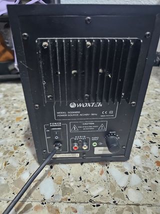 Altavoces Woxter 2.1
