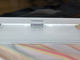 TV Thomson 24" blanca