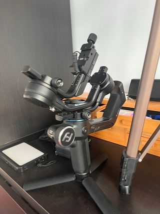 Sony ZV-E10 + Objetivo 18-105mm f4