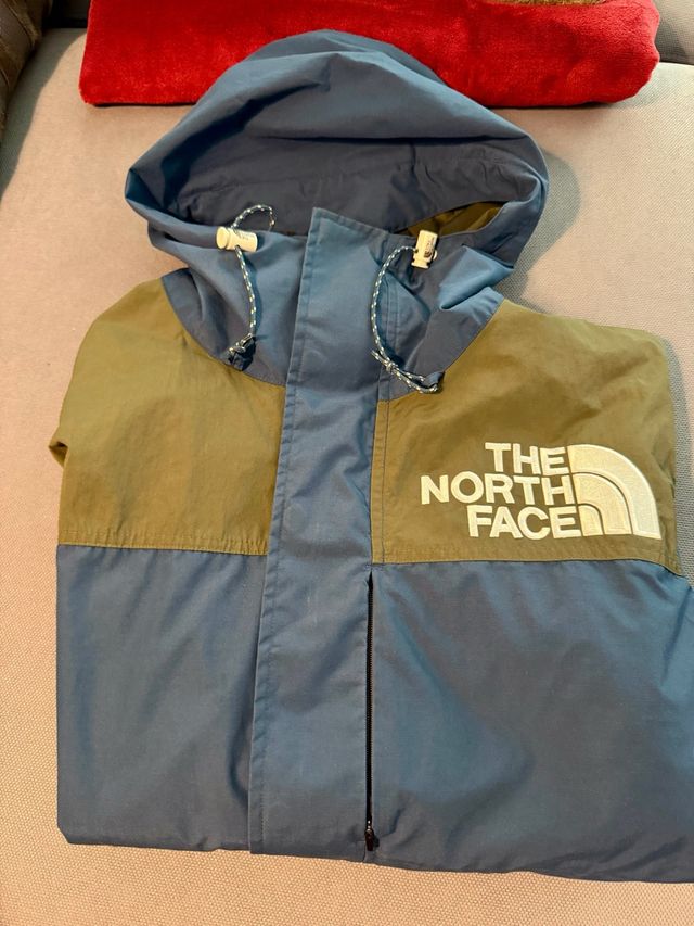 Cazadora The North Face azul-verde