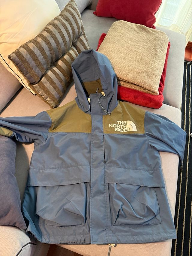 Cazadora The North Face azul-verde