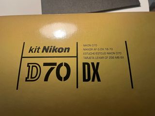 Nikon D70 Kit réflex - Cámara negra