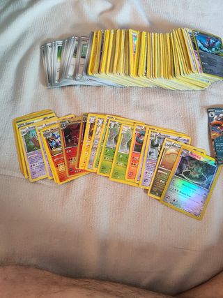 Lote de cartas Pokémon