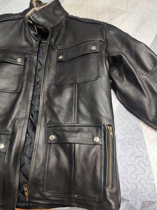 Cazadora cuero moto negra