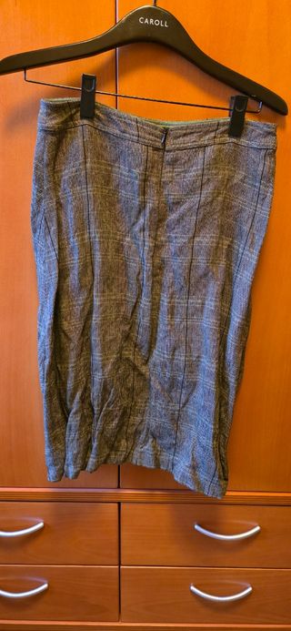 Traje de chaqueta y falda de Plural