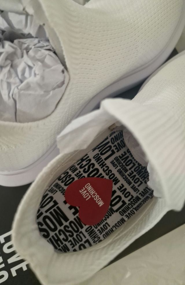 Zapatillas Love Moschino blancas