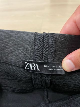 Pantalón Zara leggins negros