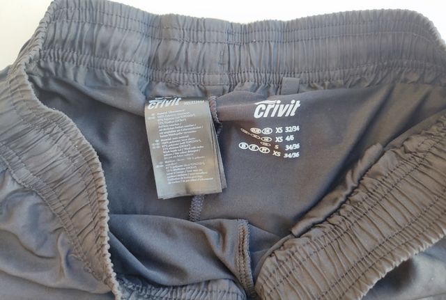 Shorts deportivos negros