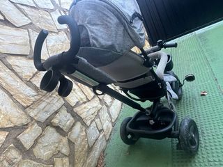 Triciclo Kinderkraft Aveo Gris