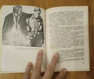 La pasionaria. el único camino Dolores ibarruri