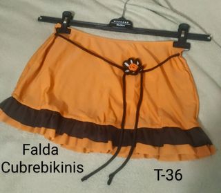 Bikini top + falda cubrebikini t-S