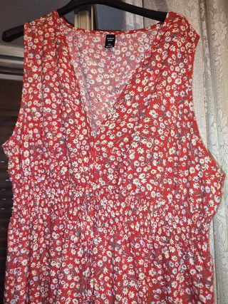 Vestido largo rojo - flores