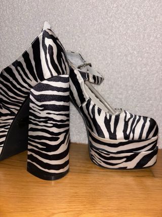 Tacchi zebrati platform