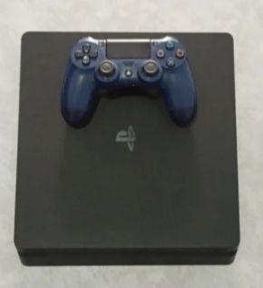 PS4 Slim