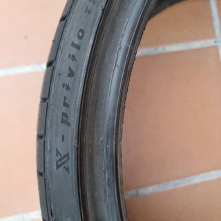 Neumáticos ocasion 235/30ZR20 88Y