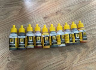 Pack pinturas Ammo + barniz MIG + barniz Vallejo 