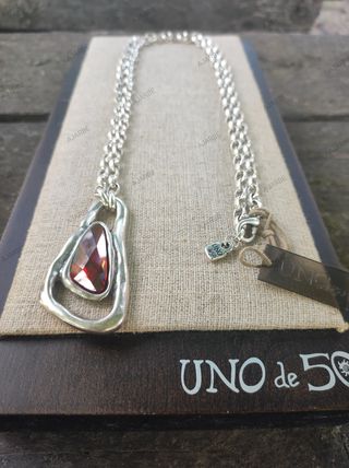 Collar Uno de 50