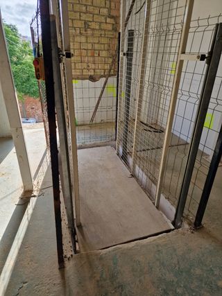 Montacargas 1000kg - Elevador Industrial