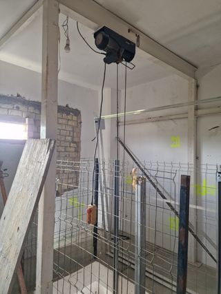 Montacargas 1000kg - Elevador Industrial