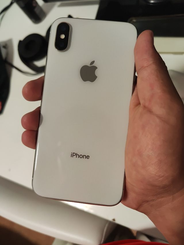 iPhone X 256 GB da riparare