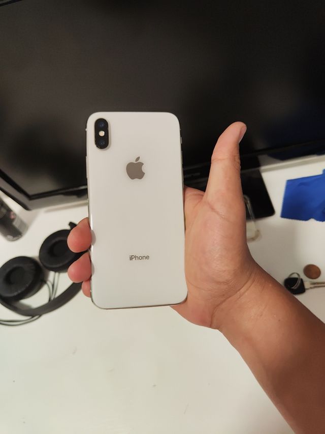 iPhone X 256 GB da riparare